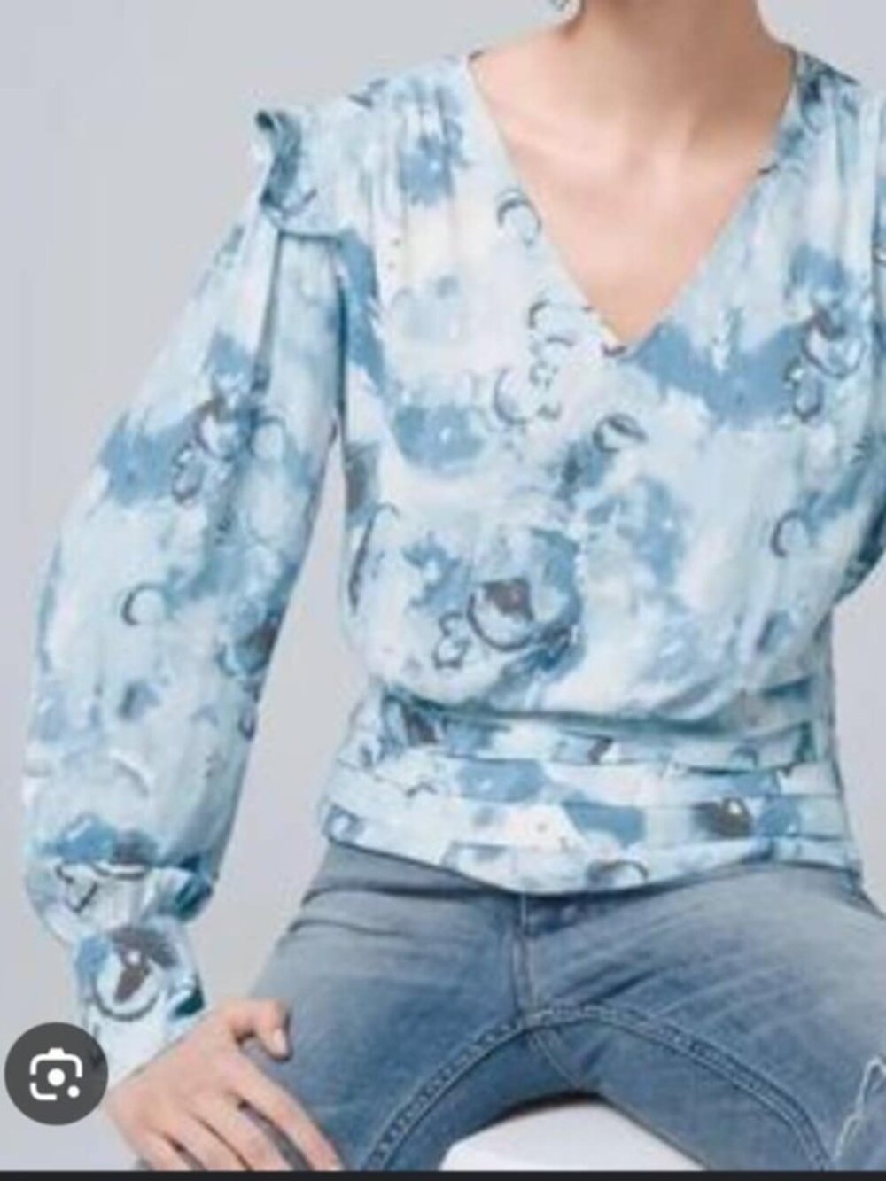 White House Black Market Blue Watercolor Blouse, Size 0